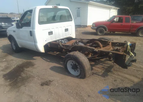 2002 Ford Super Duty F-250 Xl/Xlt из США, поврежденный, VIN 1FTNF20L92EC18907